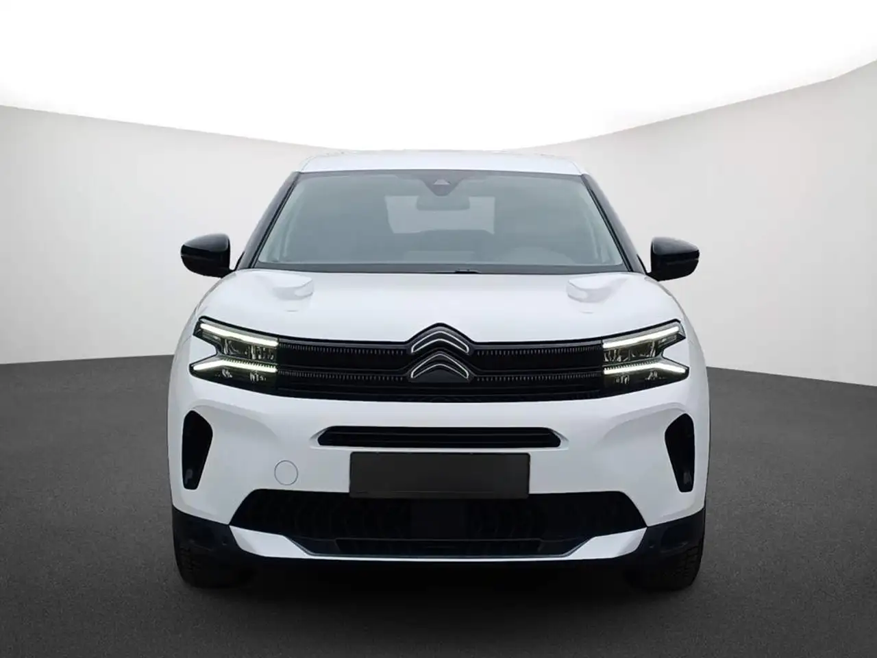 Citroen C5 Aircross PureTech 130 Plus — Vehicle gallery 2