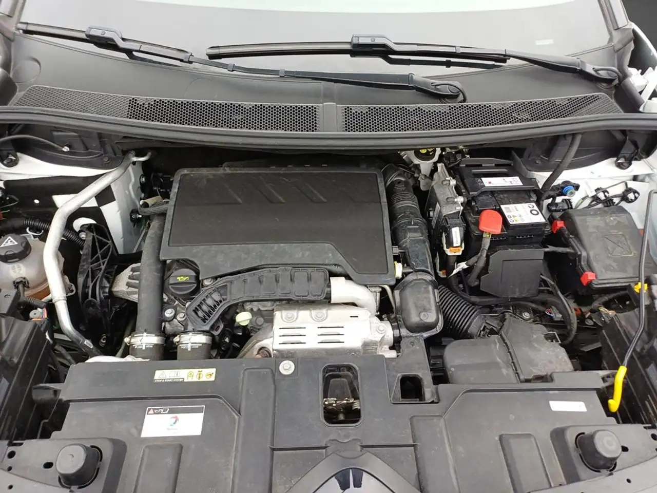 Citroen C5 Aircross PureTech 130 Plus — Vehicle gallery 5