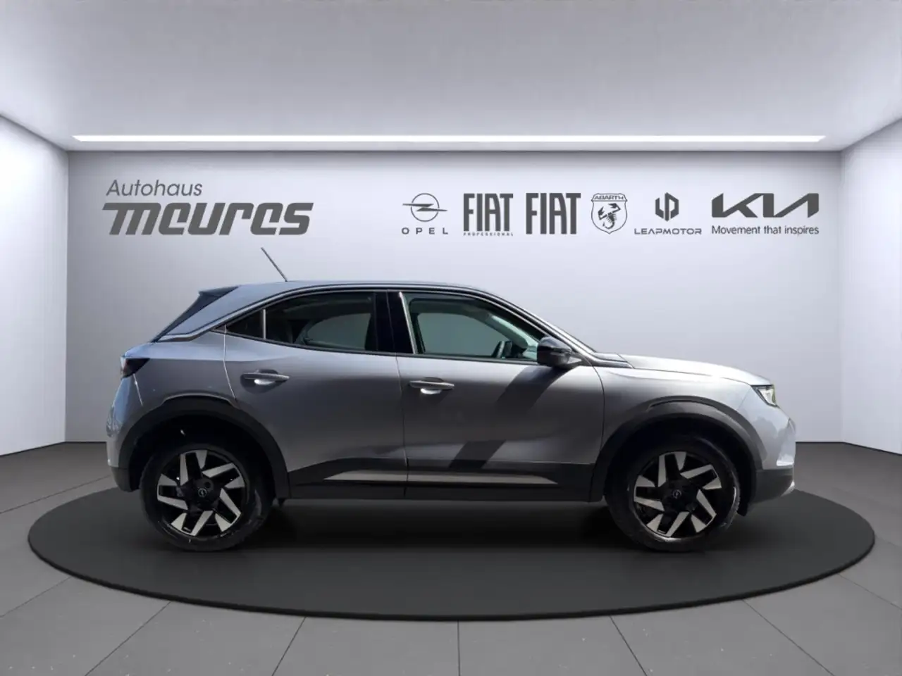 Opel Mokka Elegance 1.2 Turbo Allwetterreifen Apple CarPlay L — Vehicle gallery 5