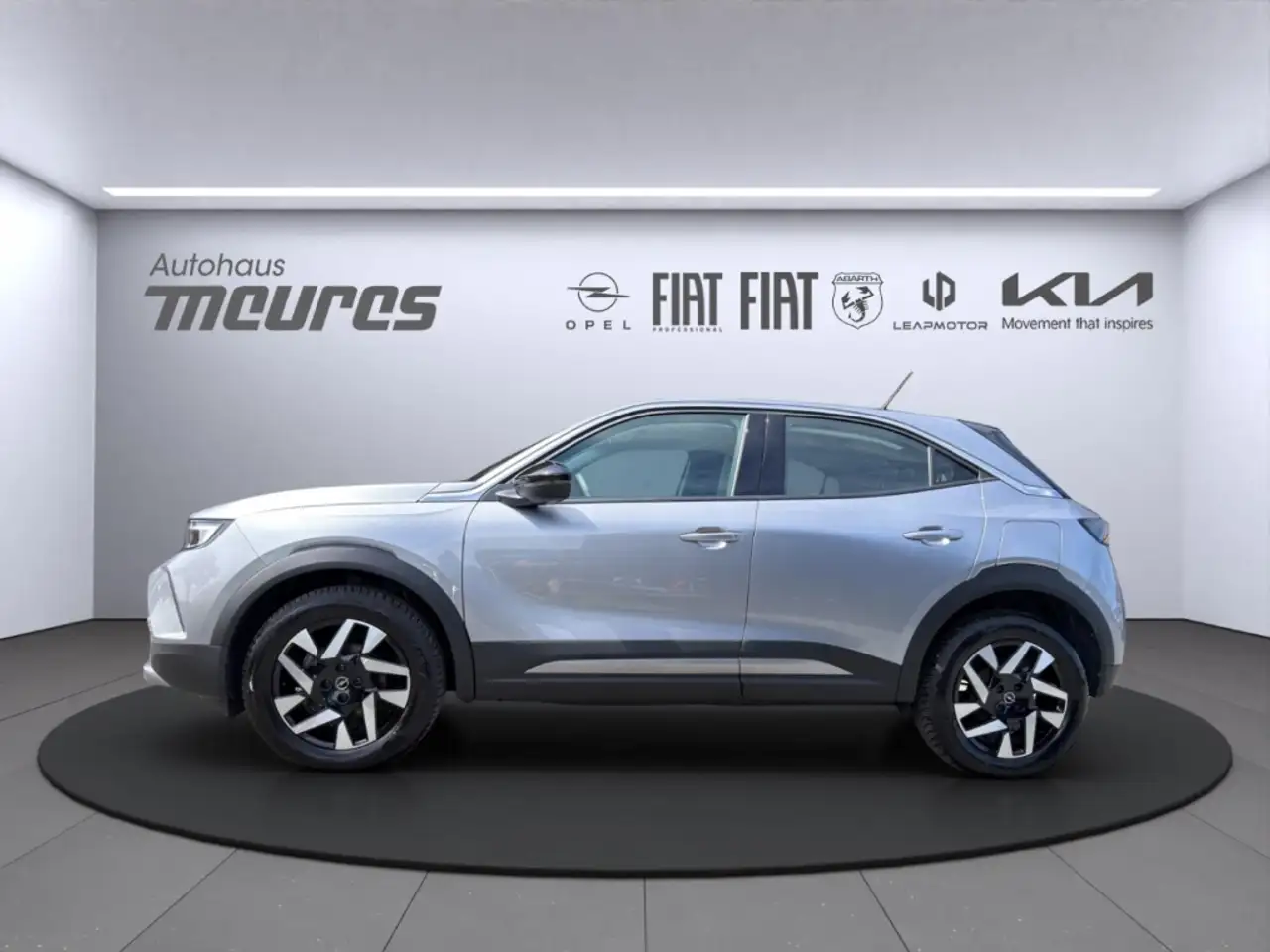 Opel Mokka Elegance 1.2 Turbo Allwetterreifen Apple CarPlay L — Vehicle gallery 2