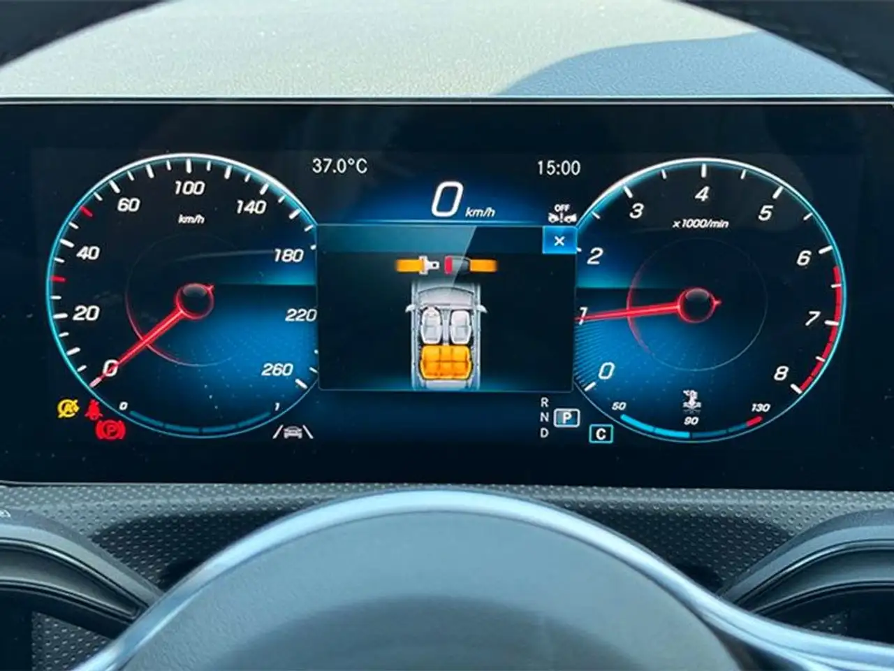 Mercedes-Benz Sonstige CLA 180 Shooting Brake — Galería del vehículo 12