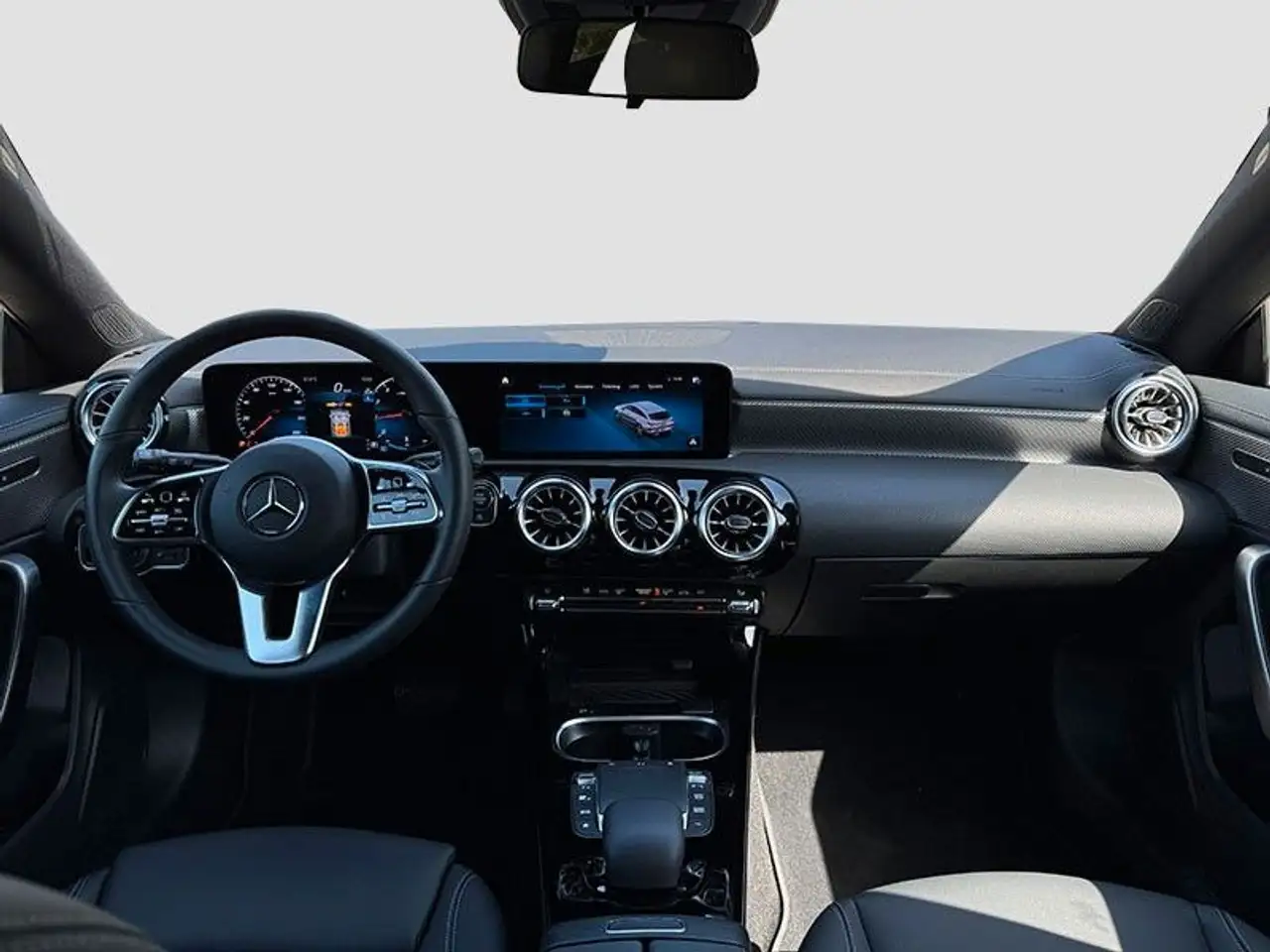 Mercedes-Benz Sonstige CLA 180 Shooting Brake — Galería del vehículo 7