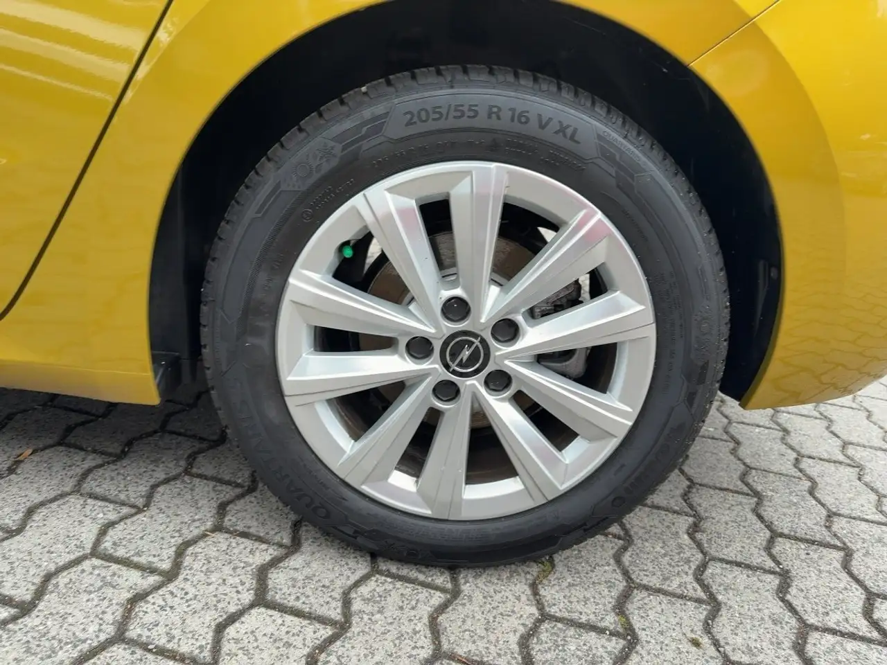 Opel Astra L 1.2 Turbo Enjoy *wenig KM* — Galerie du véhicule 15