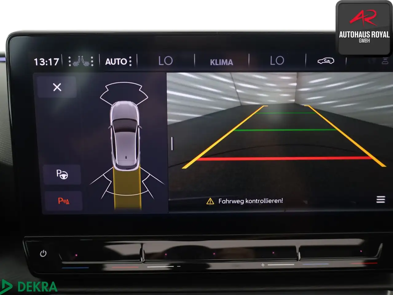 CUPRA Leon 2.0 TSI VZ PANO,MATRIX,BEATS,KAMERA,MEMORY — Galerie du véhicule 19