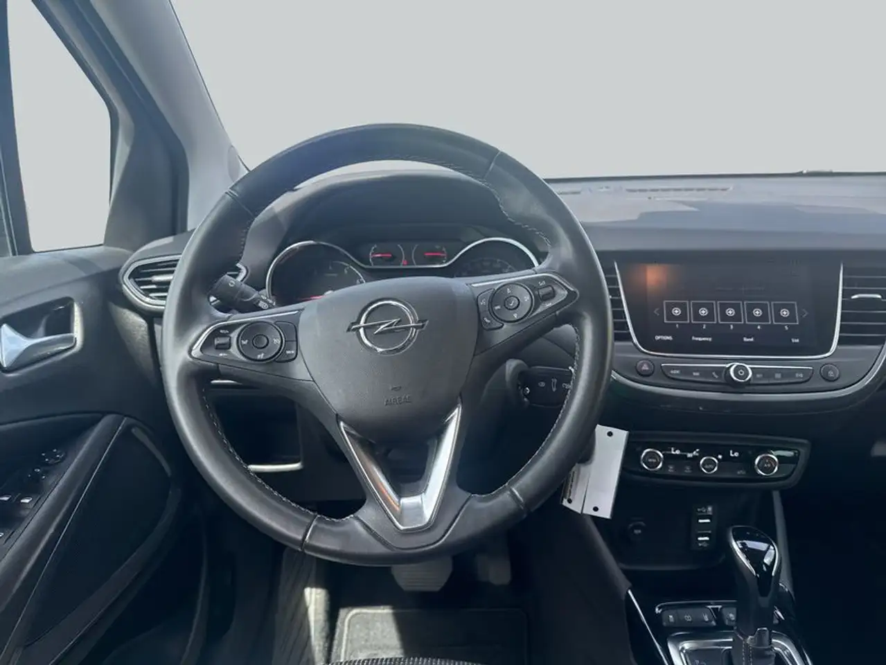 Opel Crossland Crossland 1.2 Automatik Elegance Paket — Galerie du véhicule 16