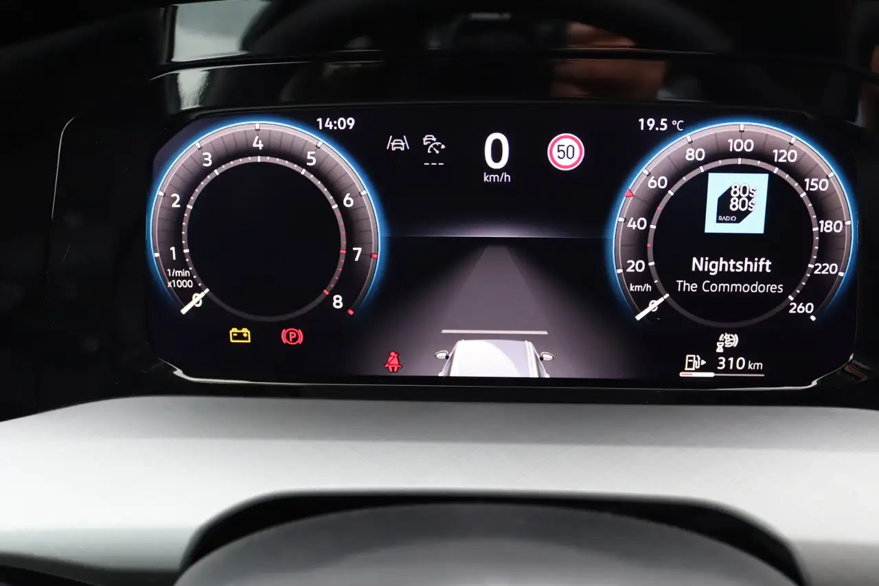 Volkswagen Golf Variant Life 1.5 TSI App LED+ ACC — Galerie du véhicule 16