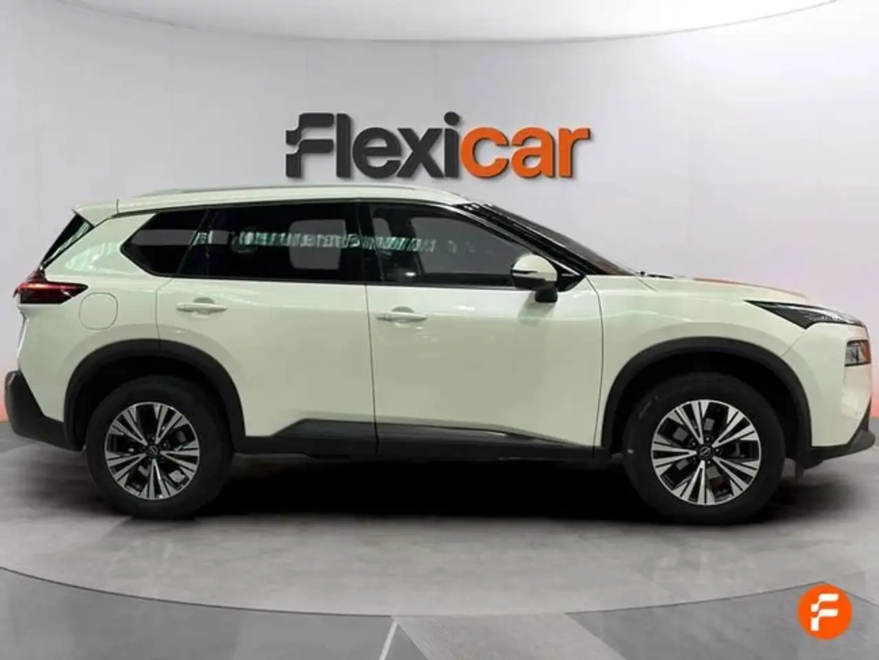 Nissan X-Trail 5pl 1.5T VC 120kW MHEV 4x2 N-Connecta — Vehicle gallery 9