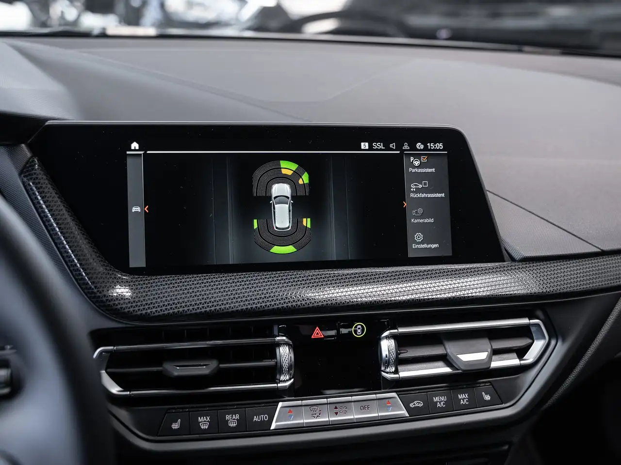 BMW 118 i Aut. Advantage. 17 Zoll. Driving Assist. Adaptiv — Galerie du véhicule 14