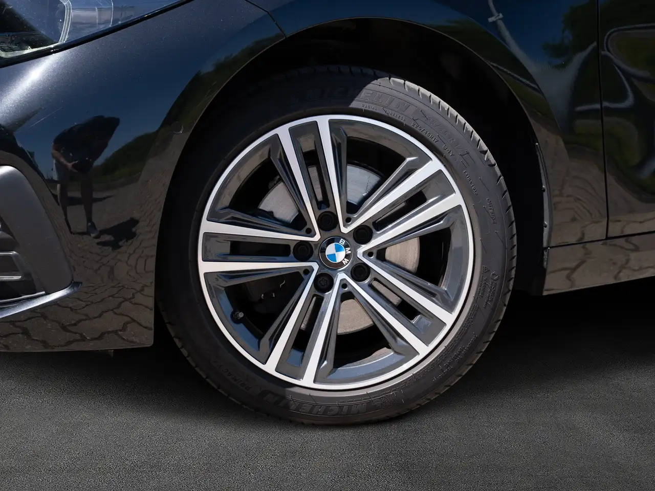 BMW 118 i Aut. Advantage. 17 Zoll. Driving Assist. Adaptiv — Galerie du véhicule 11