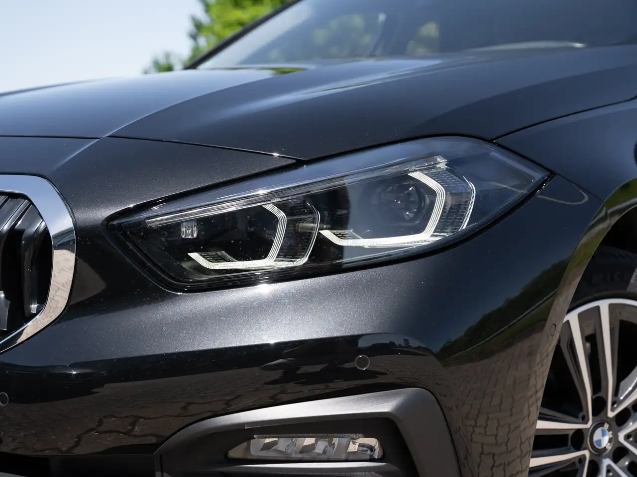 BMW 118 i Aut. Advantage. 17 Zoll. Driving Assist. Adaptiv — Galerie du véhicule 24
