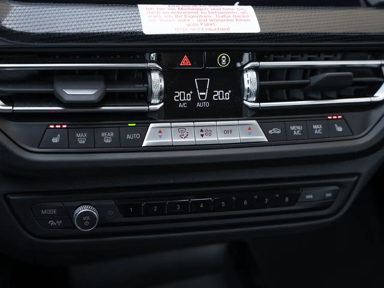 BMW 118 i Aut. Advantage. 17 Zoll. Driving Assist. Adaptiv — Galerie du véhicule 19