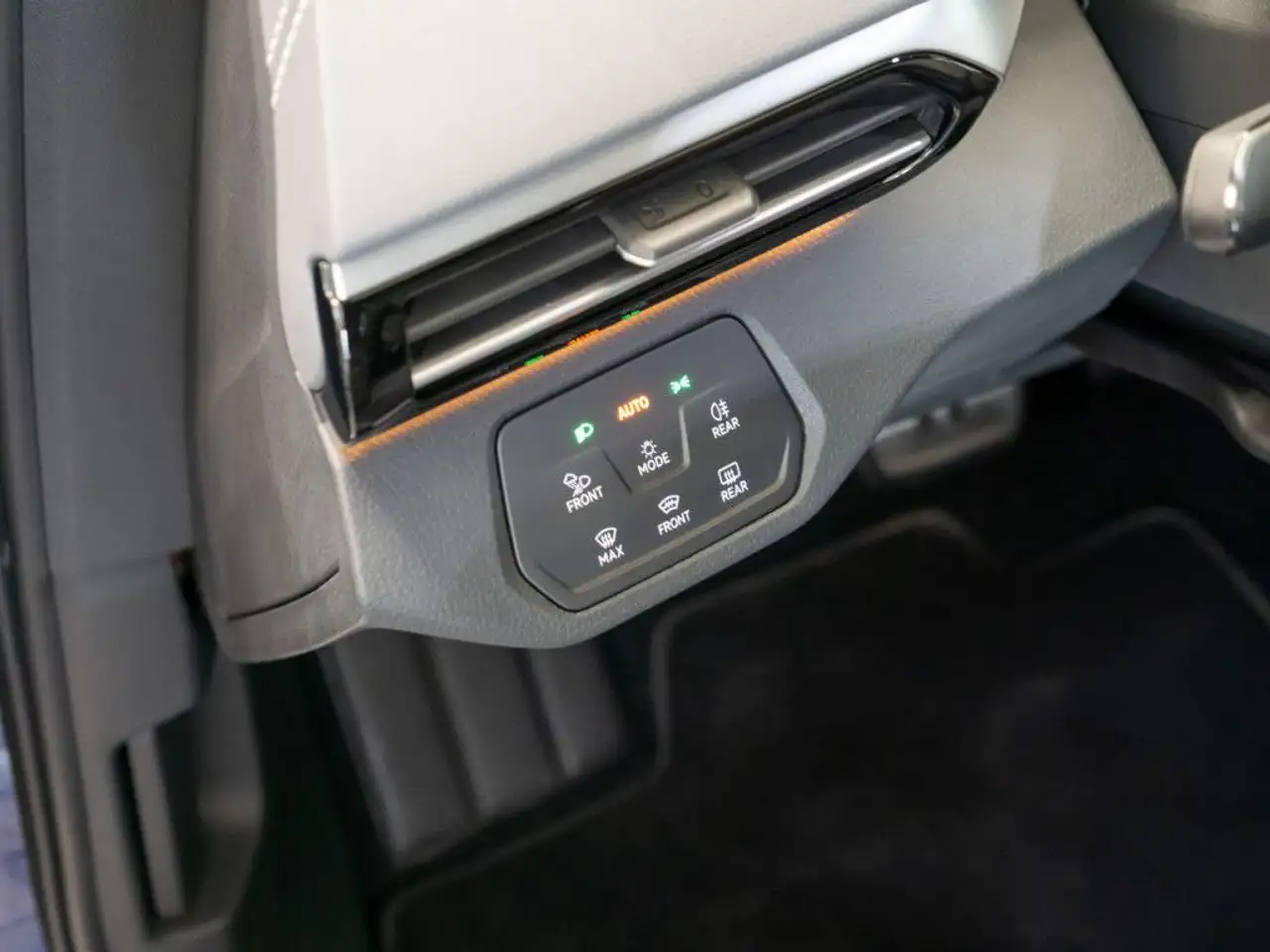 Volkswagen ID.5 Pro 128/77 Climatronic Navi LED PDC SHZ — Galerie du véhicule 17