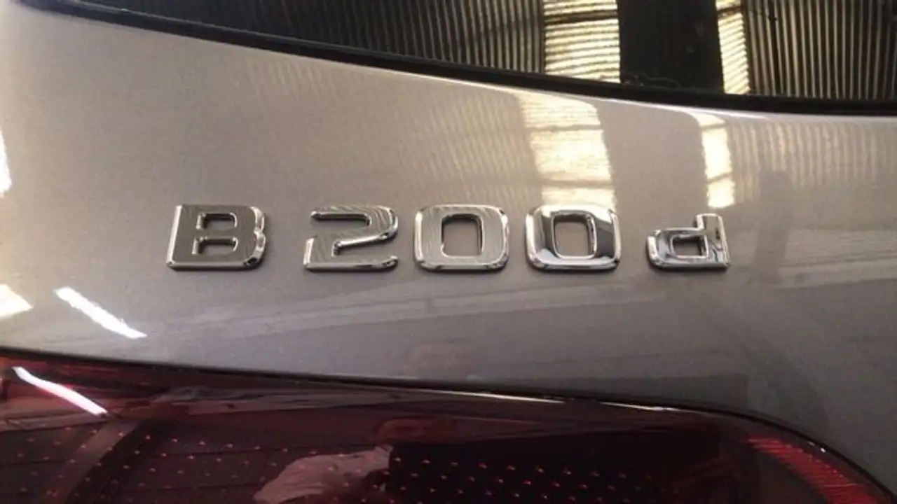 Mercedes-Benz B 200 d — Galerie du véhicule 12