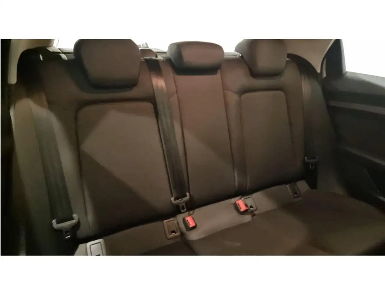 Audi A1 Sportback 30 TFSI Advanced S tronic — معرض صور السيارة 8