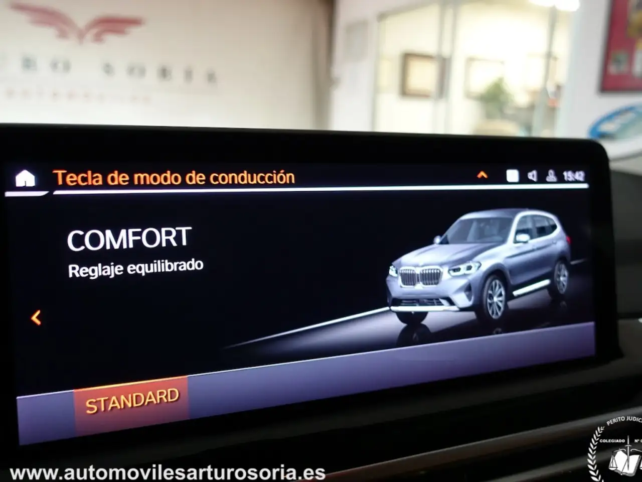 BMW X3 xDrive 20dA — معرض صور السيارة 17