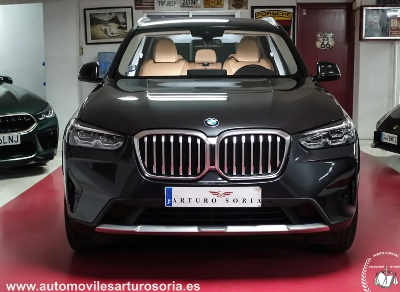 BMW X3 xDrive 20dA — معرض صور السيارة 2
