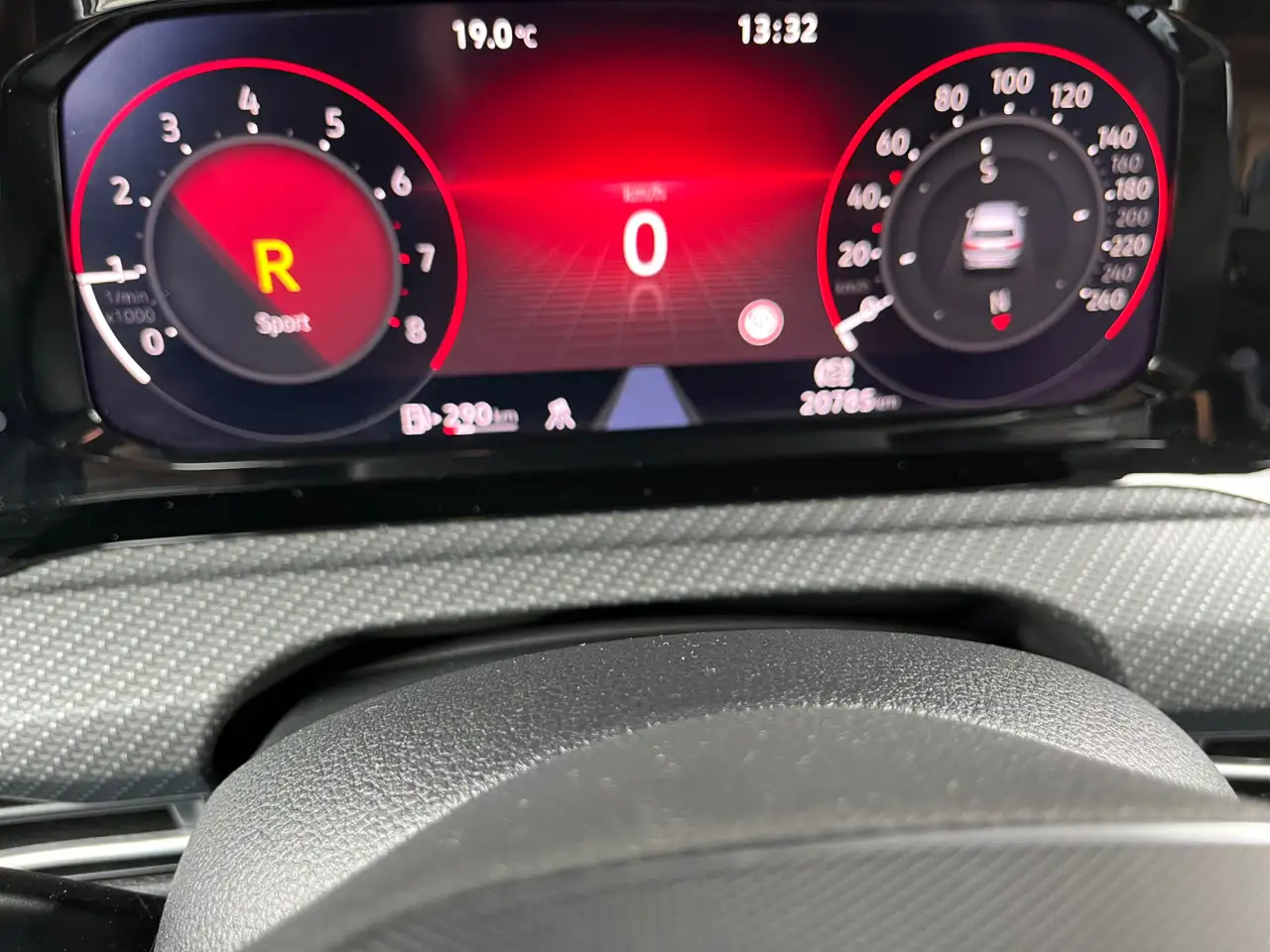Volkswagen Golf 1.5eTSI DSG R-Line AHK Matrix Navi Cam ACC — Vehicle gallery 9