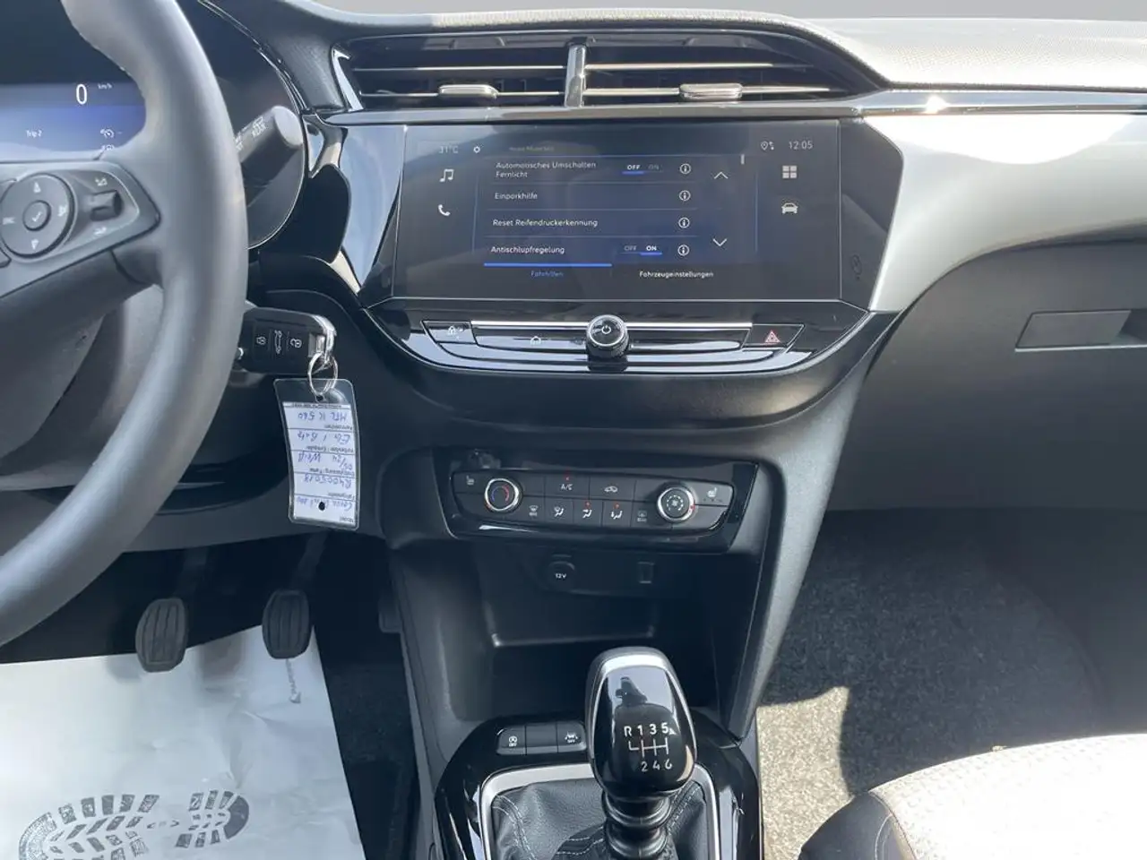 Opel Corsa . 1.2 Direct Injection Turbo 74 kW (100 PS) MT6 S/ — Galerie du véhicule 12