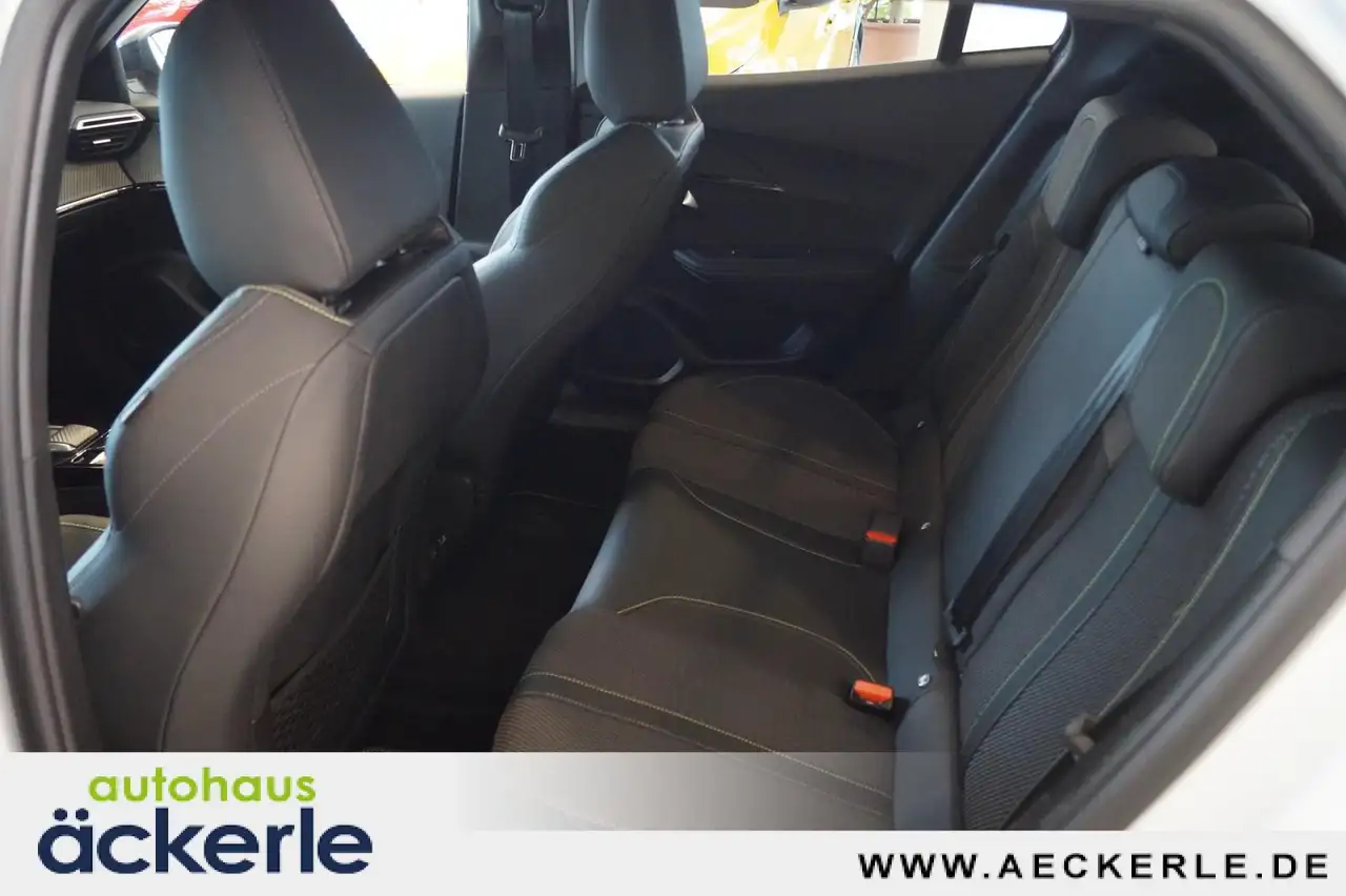 Peugeot 2008 GT I ACC I Navi I Kamera I Grip-Control-Paket — Galerie du véhicule 14