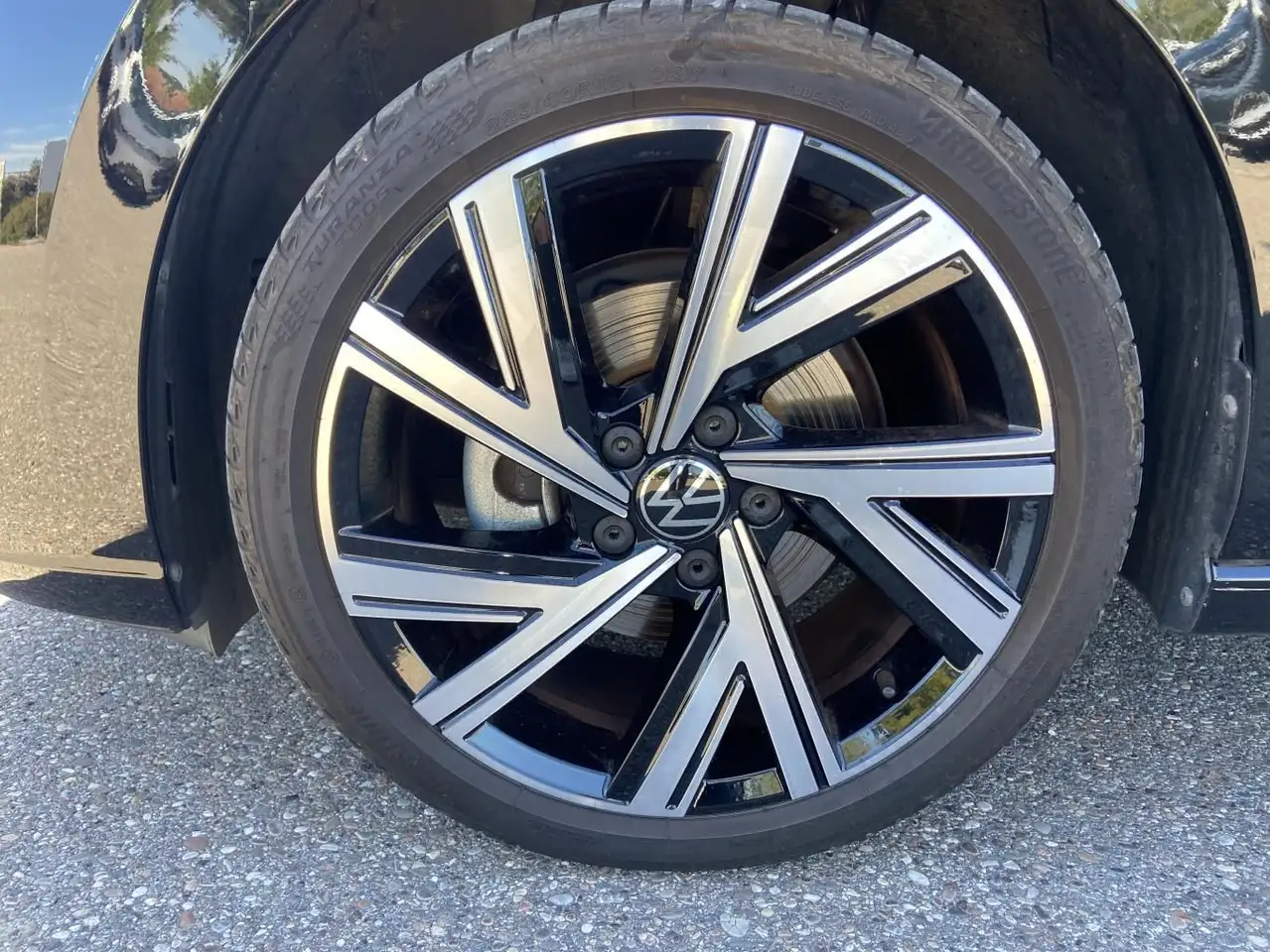 Volkswagen Golf 1.5 eTSI DSG Style APP-CONNECT+18"+ACTIVE-I — Galerie du véhicule 8