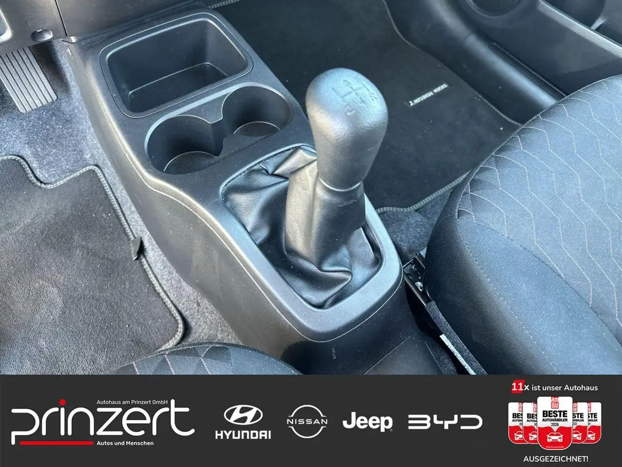 Mitsubishi Space Star 1.2 MT Mivec Select MY22 — Galerie du véhicule 9