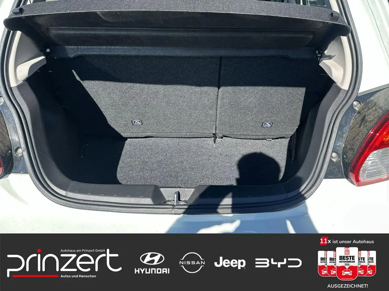 Mitsubishi Space Star 1.2 MT Mivec Select MY22 — Galerie du véhicule 14