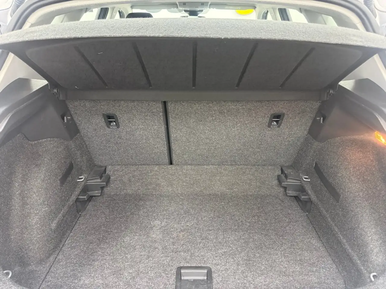 SEAT Arona 1.0 TSI 85kW (115CV) DSG Style XL — Galería del vehículo 11