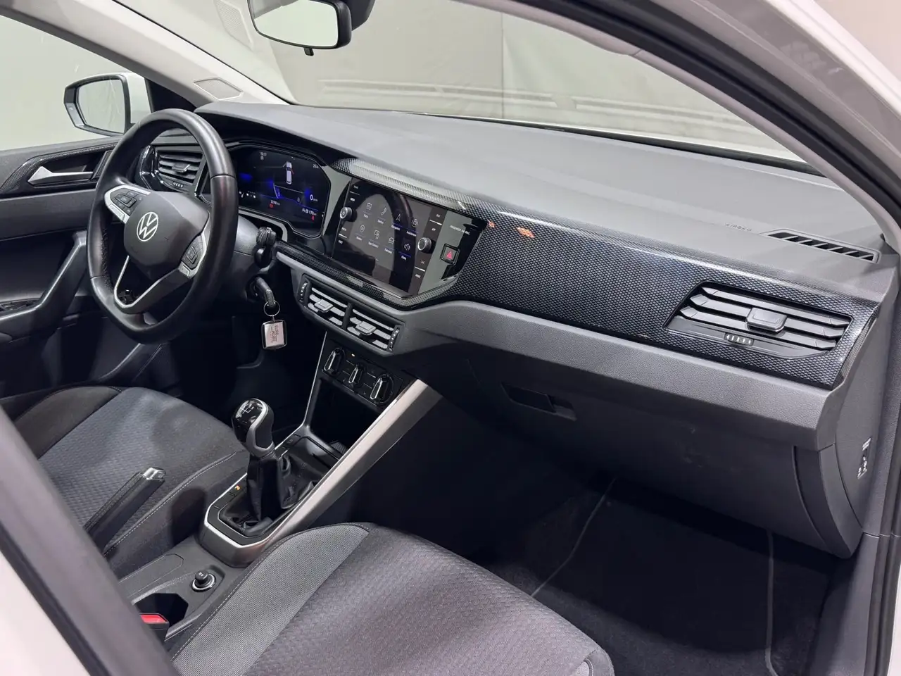 Volkswagen Polo Life 1.0 | LED PDC DAB APP-CONNECT ISOFIX — معرض صور السيارة 24