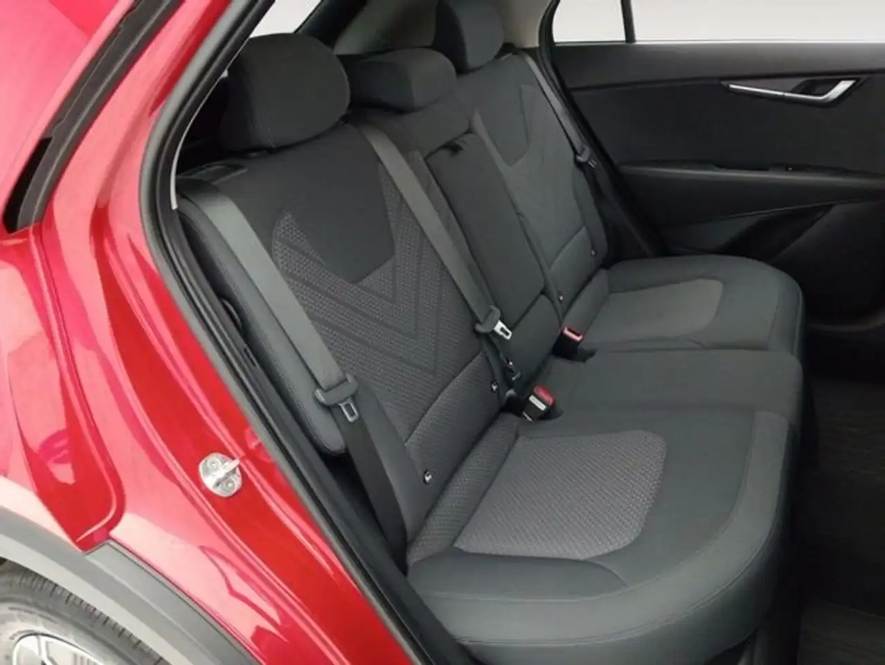 Kia Niro 1.6 PHEV Concept 183 — Vehicle gallery 12