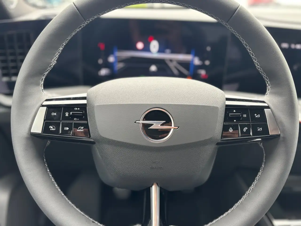 Opel Astra L 1.2 Turbo Edition SHZ+Kamera+Komfort pkt — Vehicle gallery 16