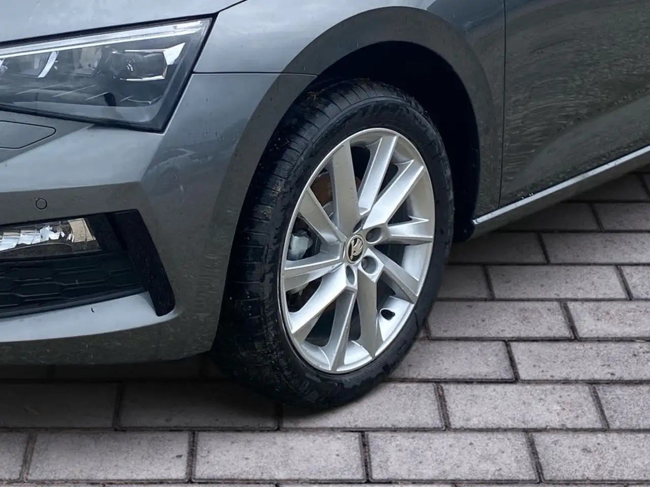 Skoda Scala 1.0 TSI Tour (NW) — Galería del vehículo 6