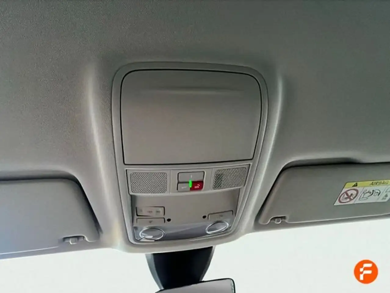 SEAT Ateca 1.5 EcoTSI S&S Style XM — معرض صور السيارة 32