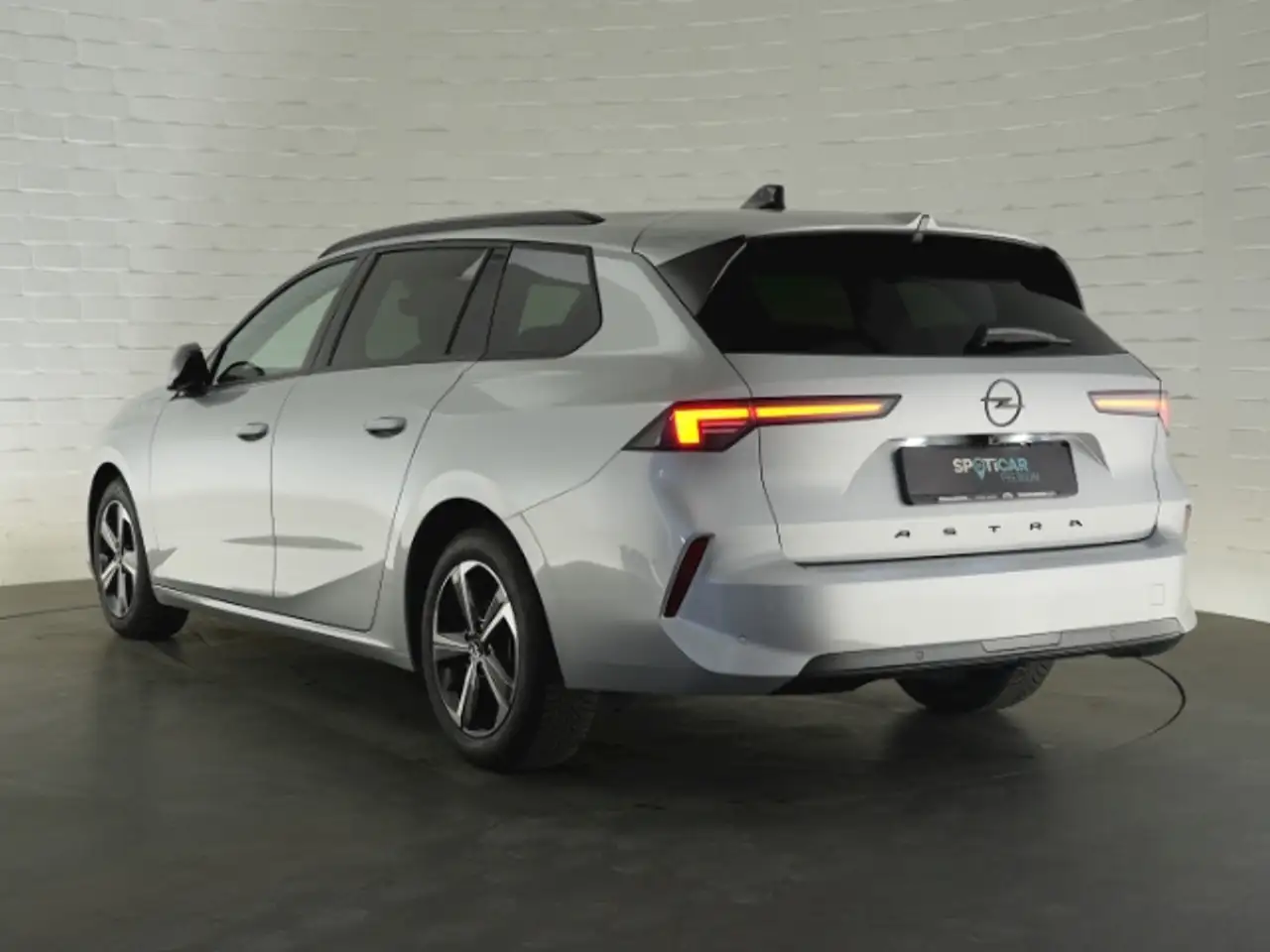 Opel Astra L ST GS AT+NAVI+360 GRAD KAMERA+SITZ-/LENKRADHEIZU — معرض صور السيارة 27