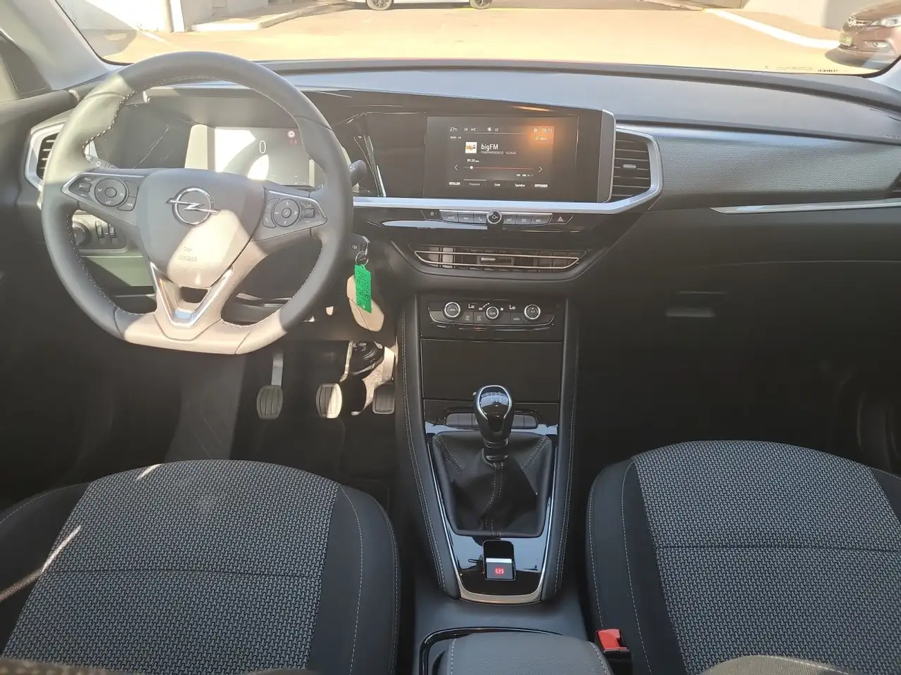 Opel Grandland GS Line Parksensoren*Klima*Bluetooth — Galerie du véhicule 14