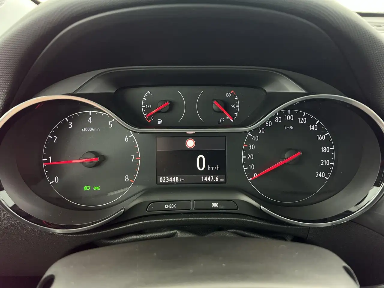 Opel Crossland Elegance 1.2*LED*Navi*RFK*PDCh*uvm — Galería del vehículo 17