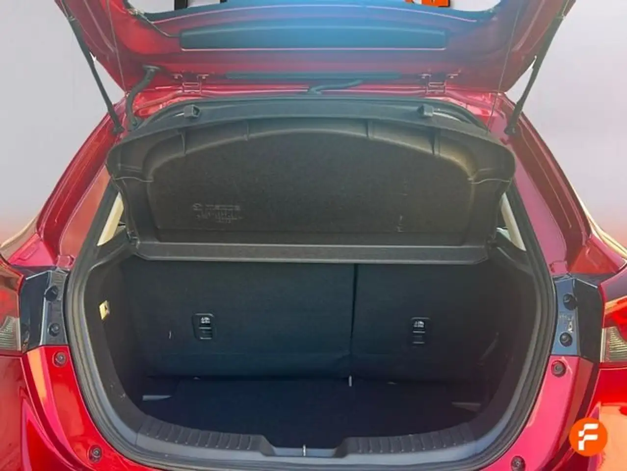 Mazda 2 e-SKYACTIV G 66kW (90CV) Center-Line — Vehicle gallery 10