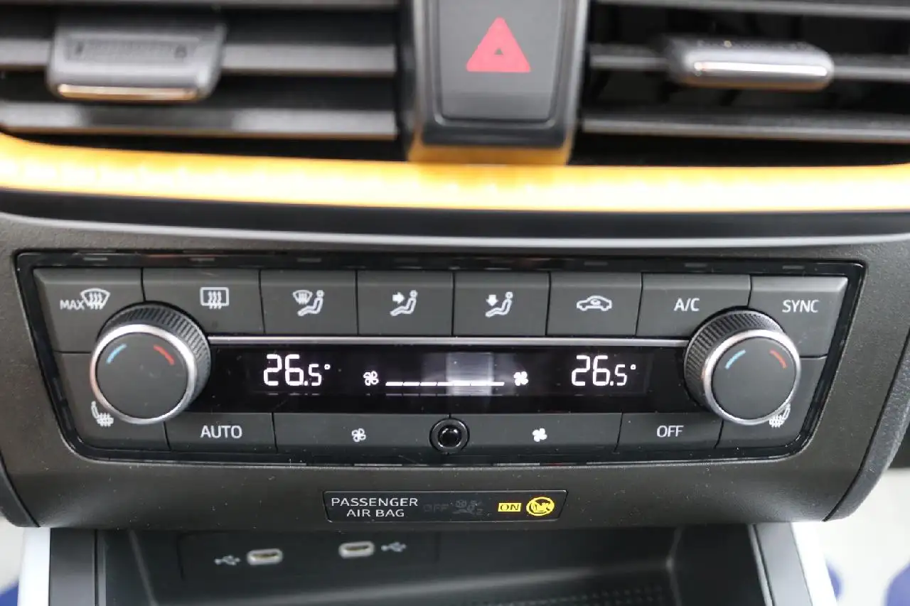 SEAT Arona Style 1,0 TSI DSG7-KLIMAAUTOMATIK-SHZ-PDC-LED — معرض صور السيارة 7