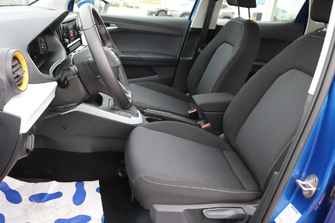 SEAT Arona Style 1,0 TSI DSG7-KLIMAAUTOMATIK-SHZ-PDC-LED — معرض صور السيارة 14