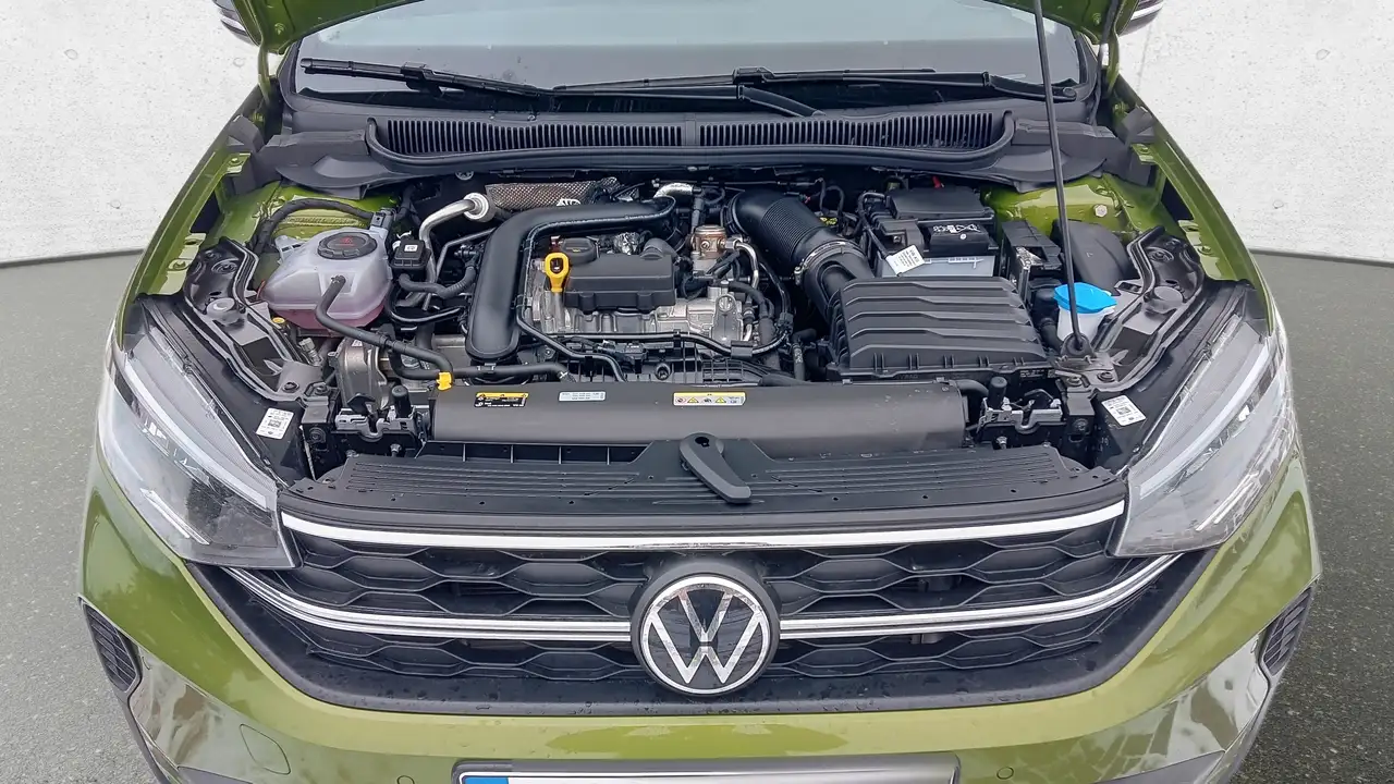 Volkswagen Taigo Goal Ganzjahresreifen Klima LED DAB — Vehicle gallery 9