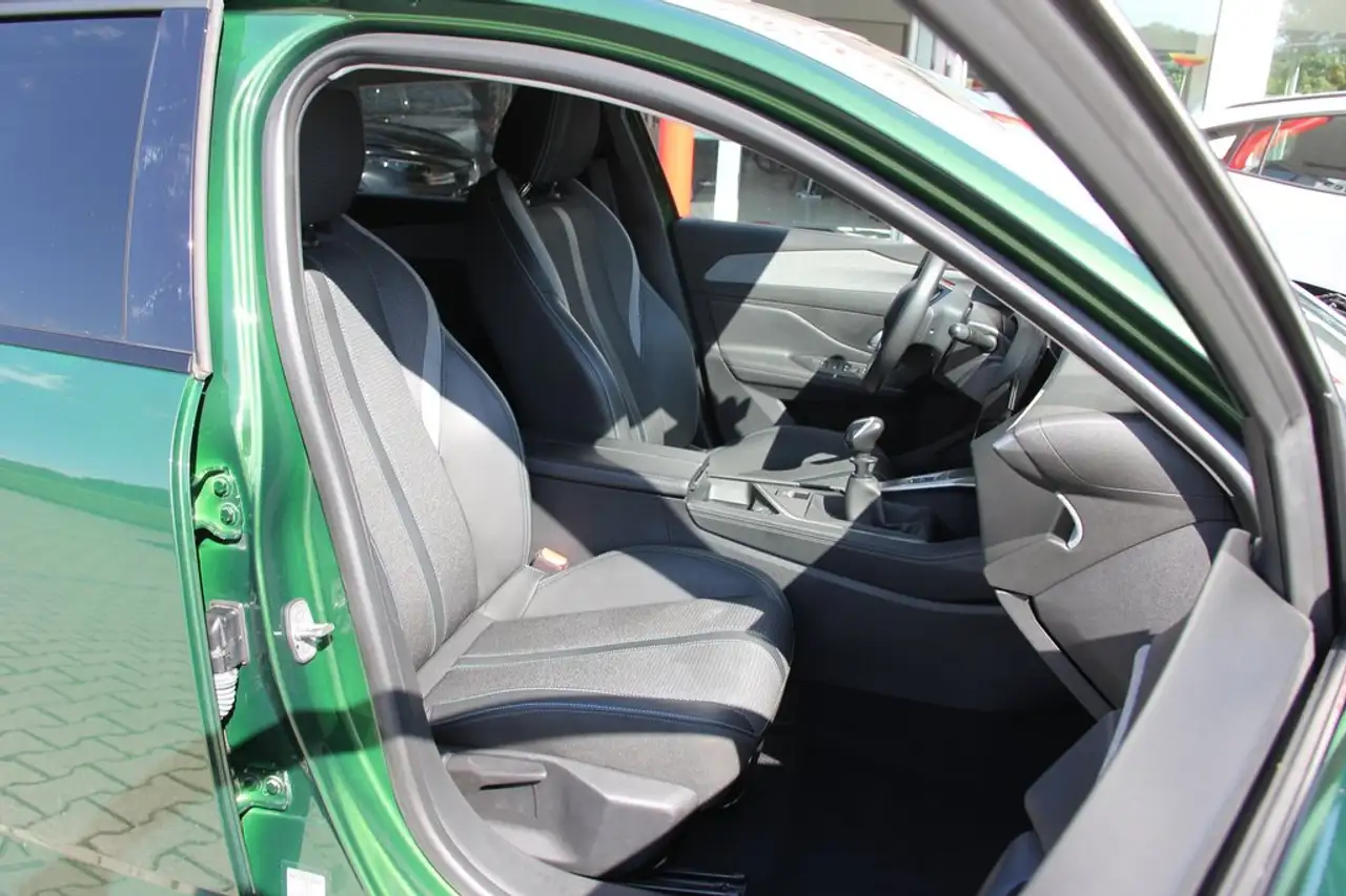 Peugeot 308 Allure LED AdapTempomat Sunset 17Z CAM — معرض صور السيارة 13