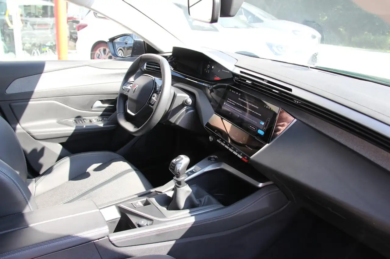 Peugeot 308 Allure LED AdapTempomat Sunset 17Z CAM — معرض صور السيارة 10