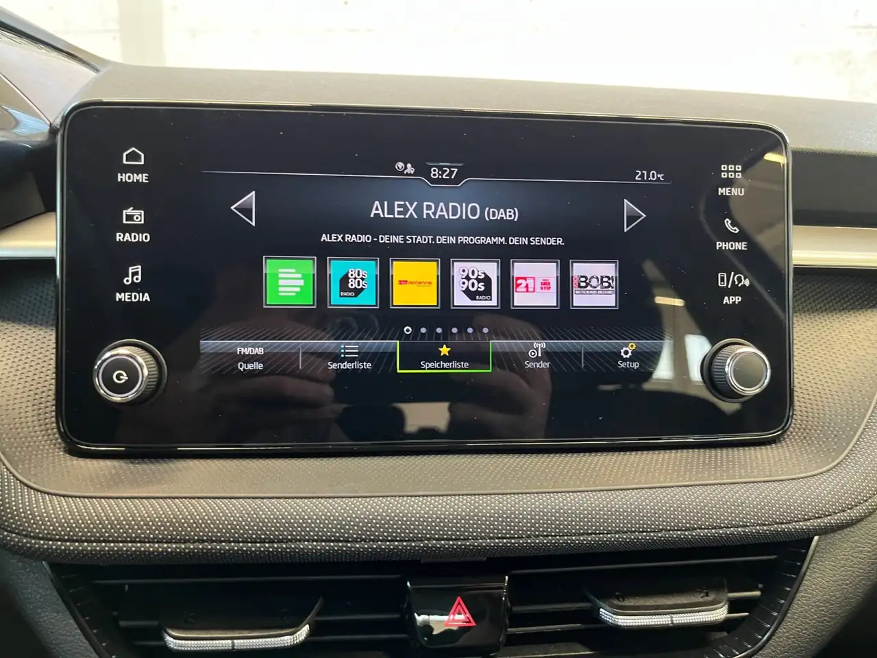 Skoda Fabia Selection 1.0 TSI KlimaA Digitales-Cockpit — معرض صور السيارة 15
