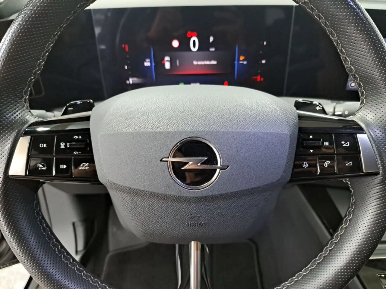 Opel Astra 1.2 Turbo Automatik GS 360° NAVI SHZ ACC LED — Vehicle gallery 13