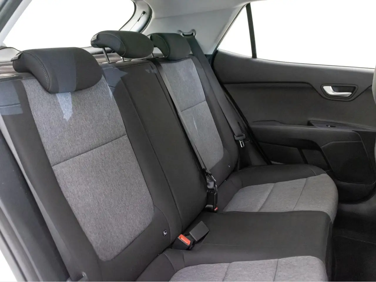 Kia Stonic 1.2 DPi Concept — معرض صور السيارة 9