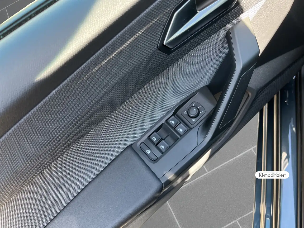 SEAT Leon Style 1.0 TSI Full Link 17" PDC SHZ — معرض صور السيارة 14