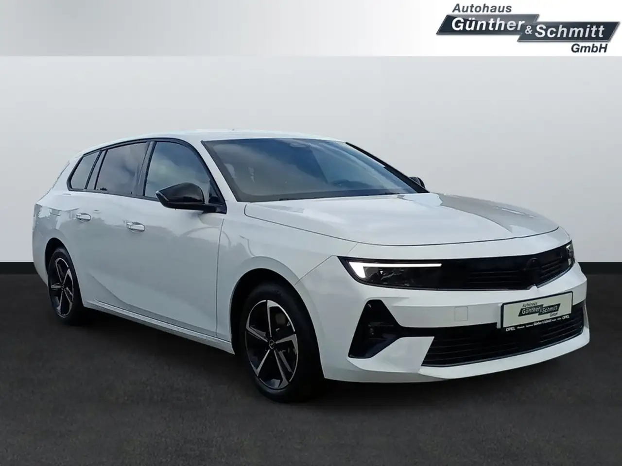 Opel Astra L Sports Tourer 1.2 GS PDC SHZ LED — Vehicle gallery 15