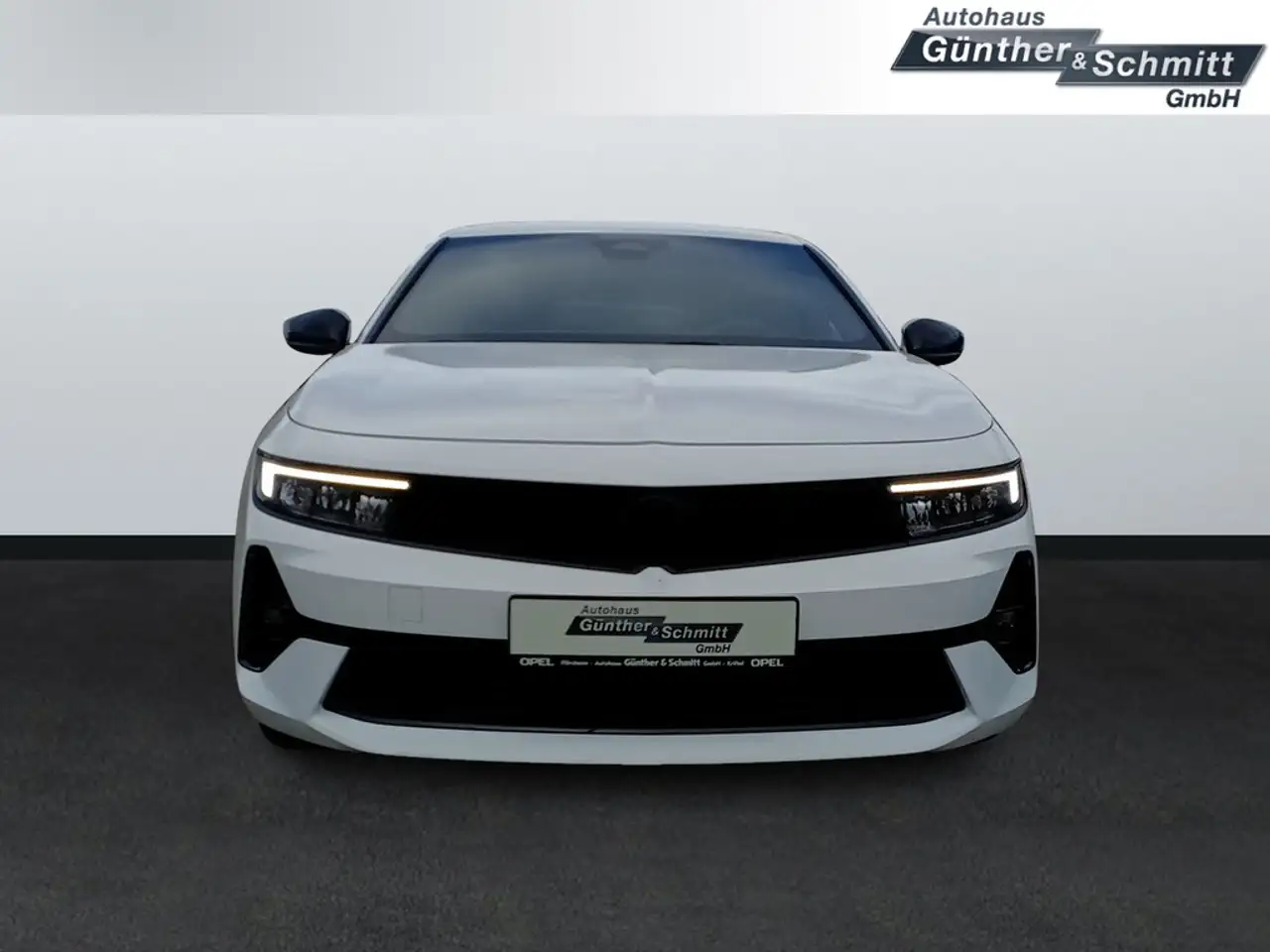 Opel Astra L Sports Tourer 1.2 GS PDC SHZ LED — Vehicle gallery 3