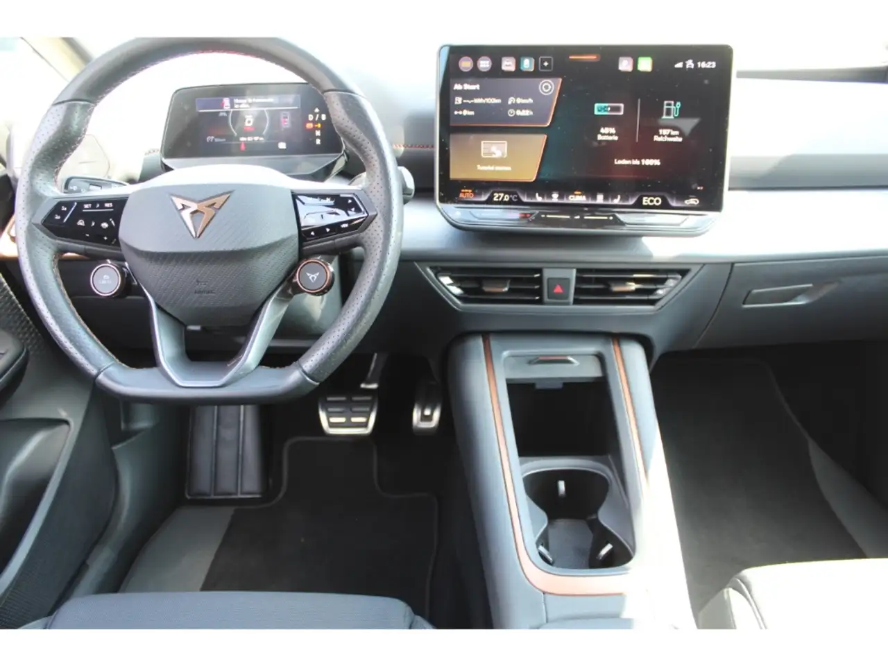 CUPRA Born 58 kWh 5-J-GARANTIE FULL LINK LED SHZ DAB 19 — Galerie du véhicule 17