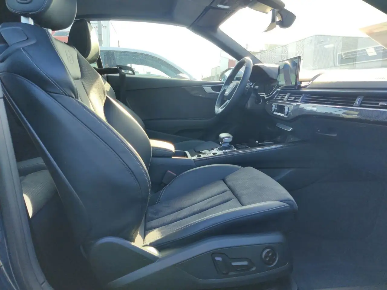 Audi S5 TFSI q. S-Trr Matrix Kamera Navi — Galería del vehículo 14