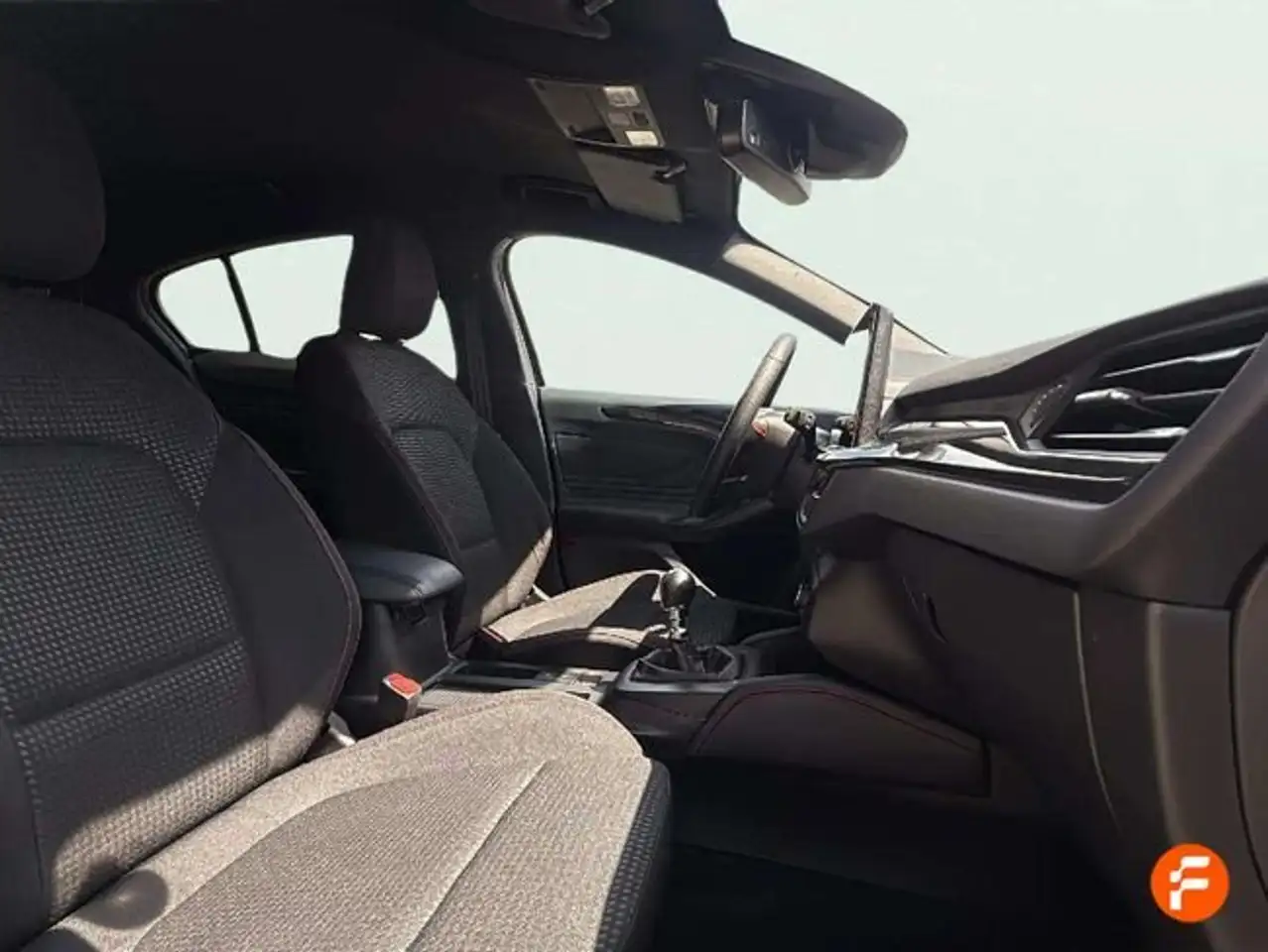 Ford Focus 1.0 Ecoboost MHEV ST-Line 125 — Vehicle gallery 11